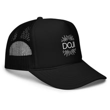 Load image into Gallery viewer, Doji mesh back snapback